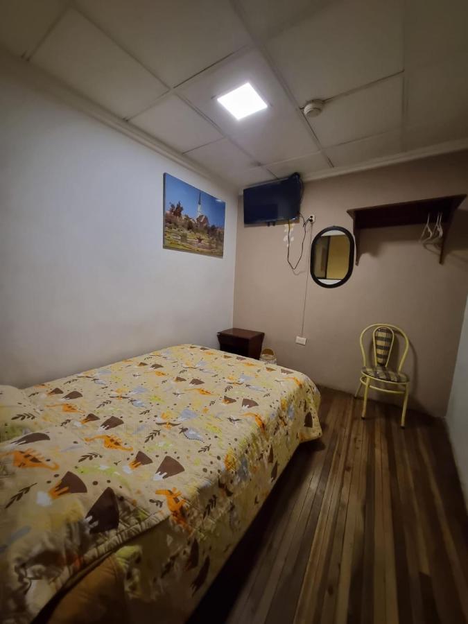Hostal Alborada Cuenca Esterno foto