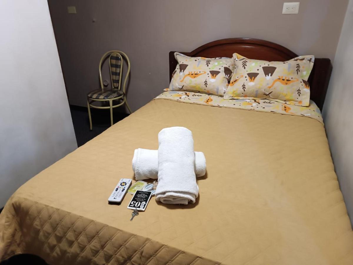 Hostal Alborada Cuenca Esterno foto