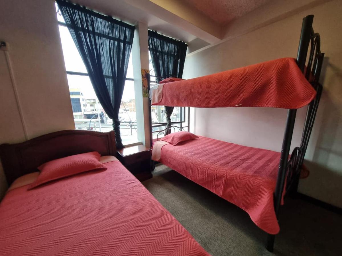 Hostal Alborada Cuenca Esterno foto