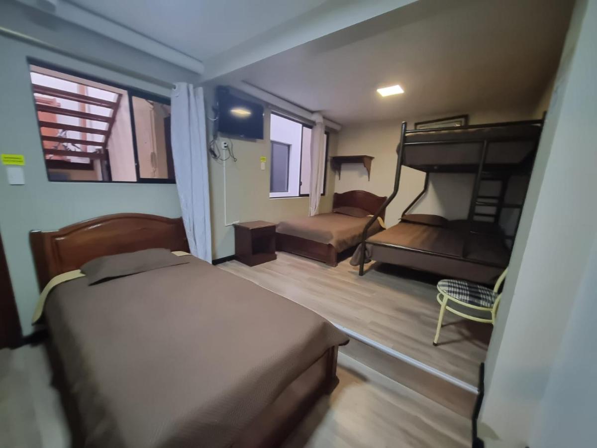 Hostal Alborada Cuenca Esterno foto
