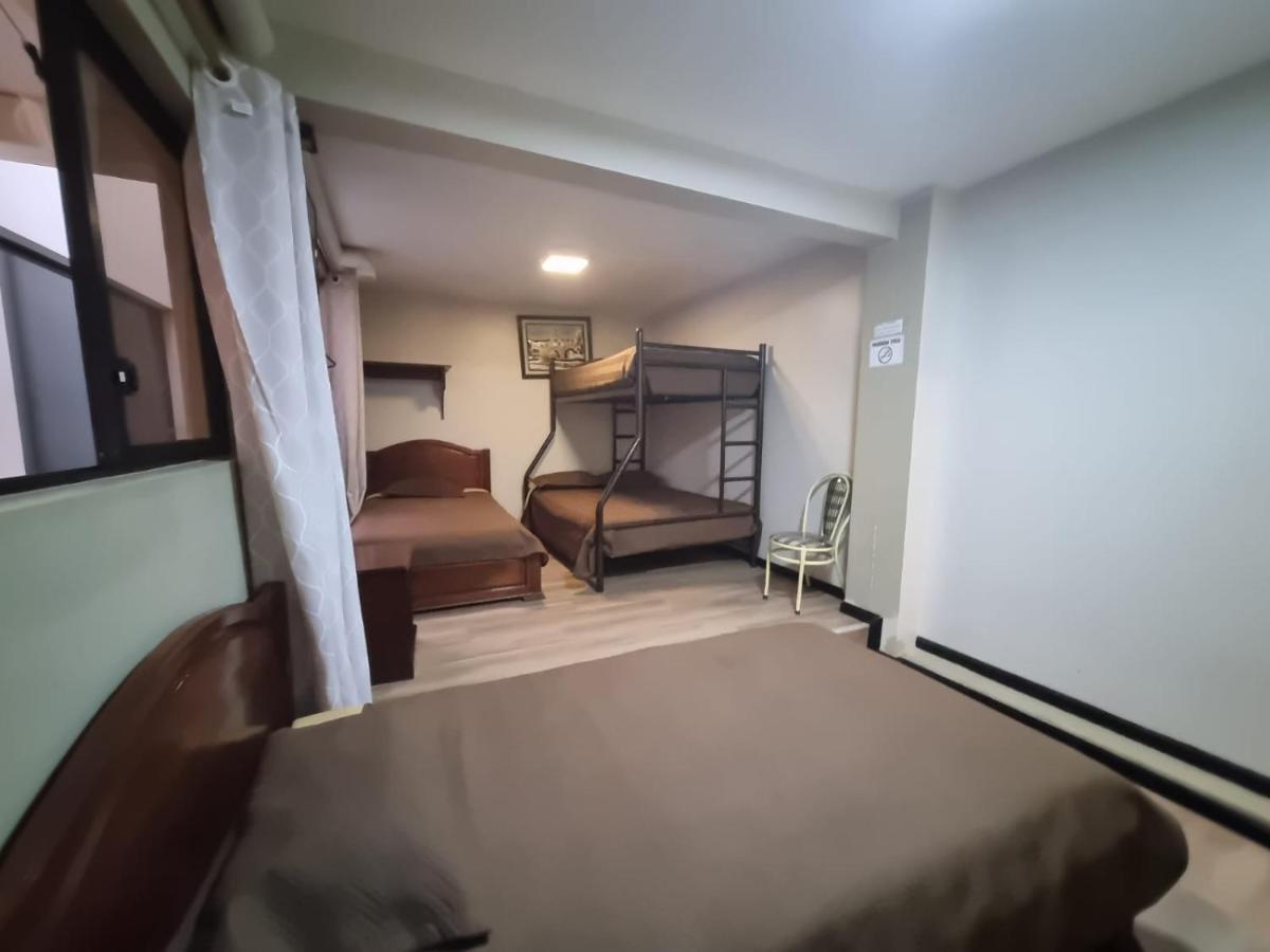 Hostal Alborada Cuenca Esterno foto